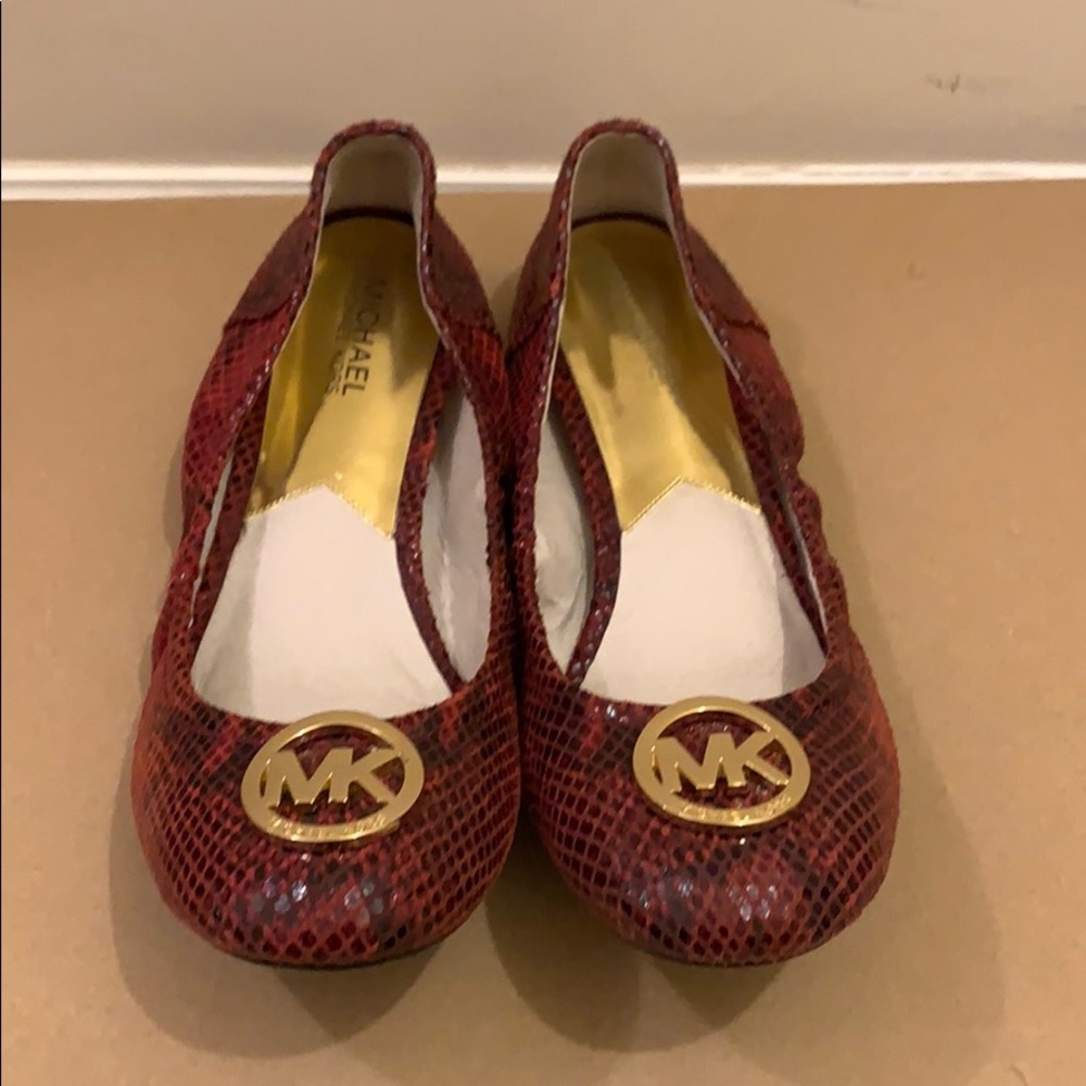 Michael Kors flats